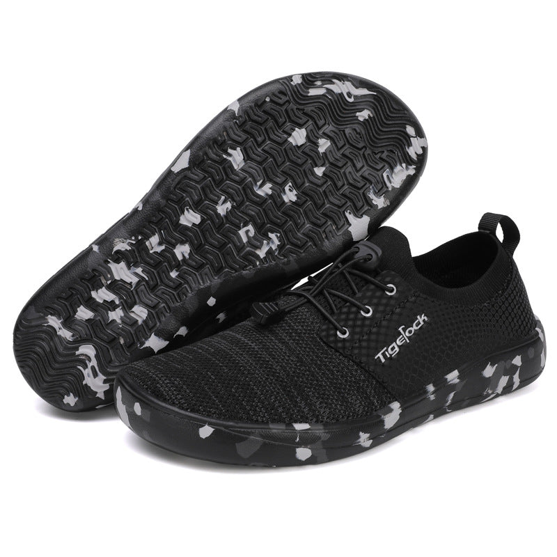 Outdoor Wide Toe Fly-knit Mesh Unisex Sports Shoes Slip-on Comfortable Casual Shoes